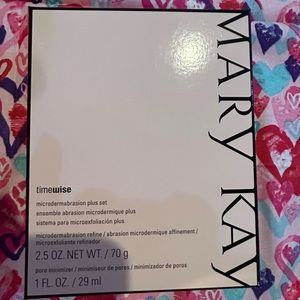 New Mary Kay timewise microdermabrasion plus set.